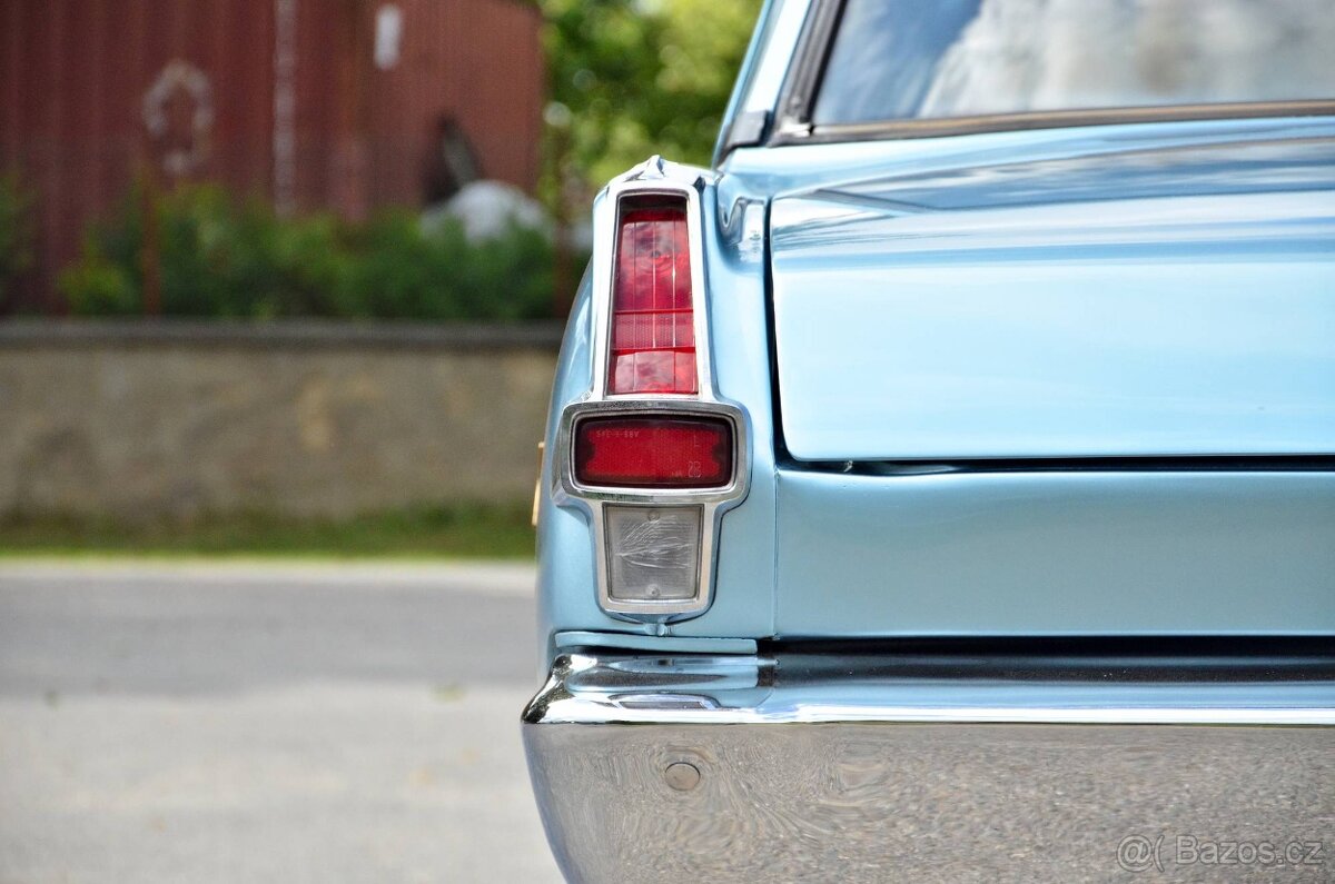 Plymouth Valiant 1965 - 9