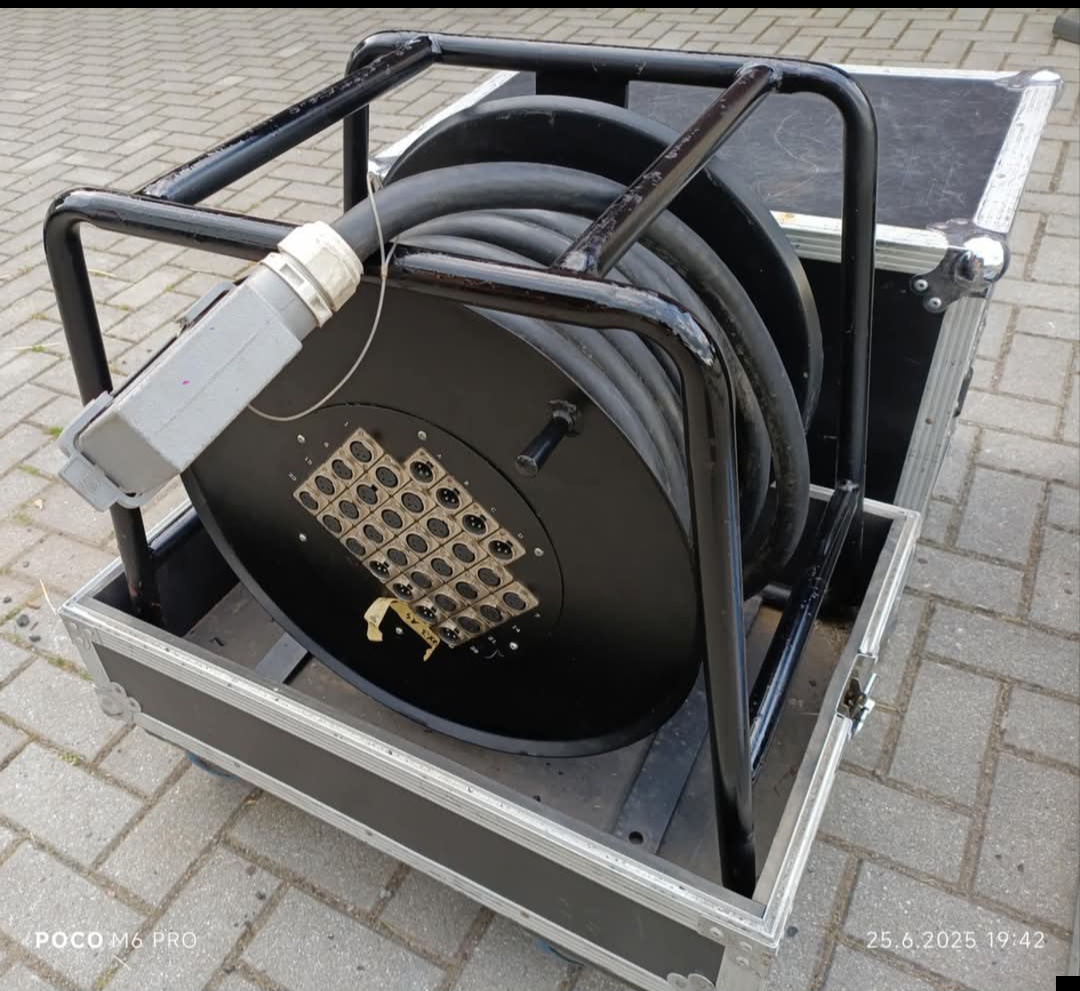 Prodám digitální mix Presonus made in USA - 9