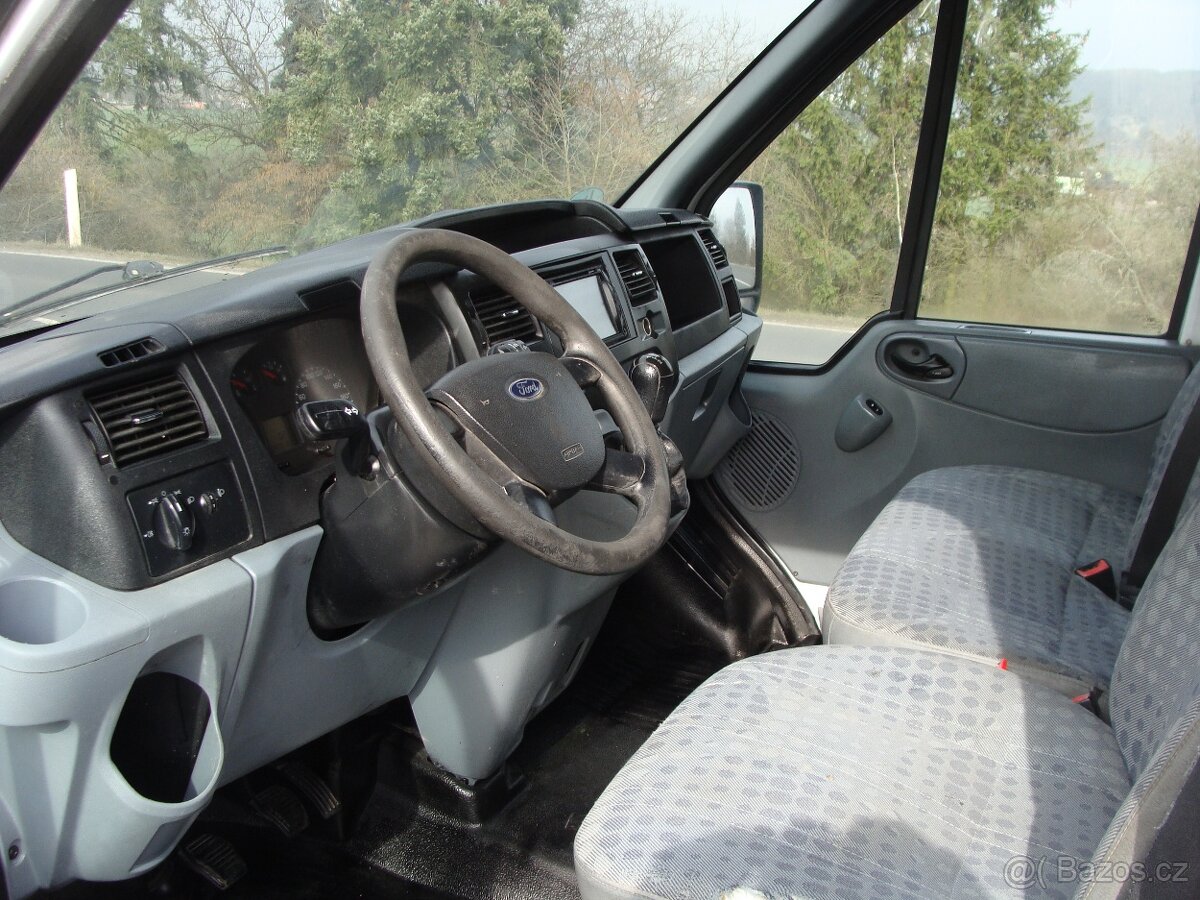 Ford Transit,2.2 TDCi,tažné zařízení - 9