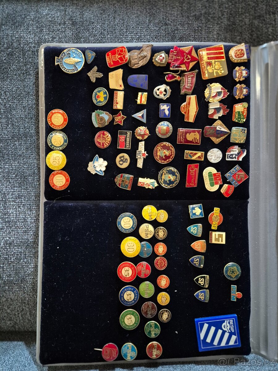 Sbírka odznaků a vyznamenání cca 2100ks - 9