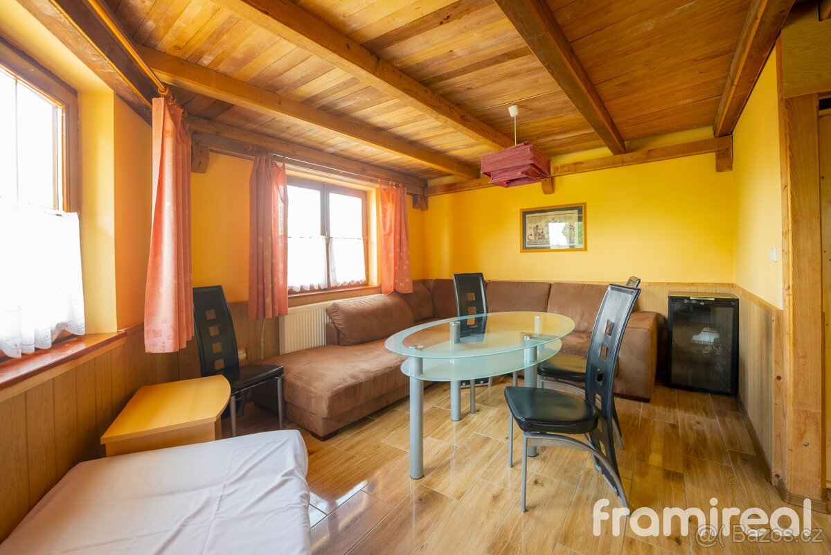 Prodej, Restaurace, 1593 m² - Šatov, ev.č. 00652 - 9