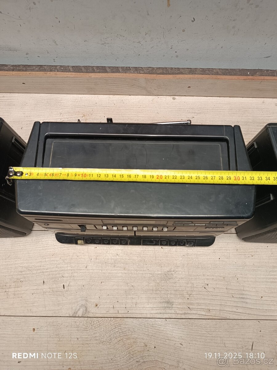 Retro rádio sanyo dvojče kazeťák - 9