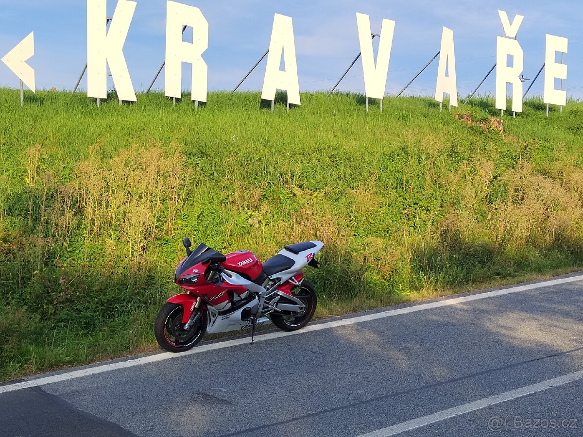 Yamaha YZF R1 1999 - 9