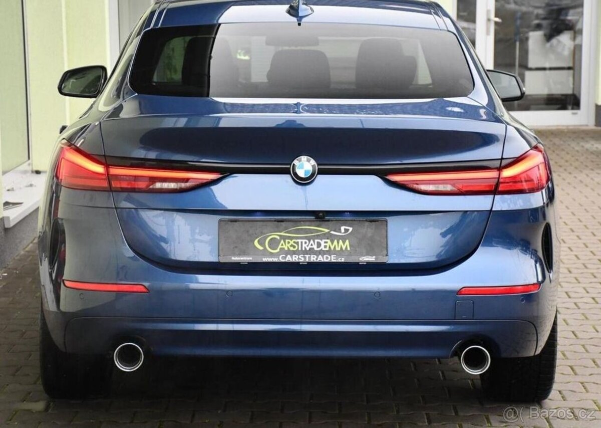 BMW Řada 2 218d NAVI CARPLAY 1M ČR - 9