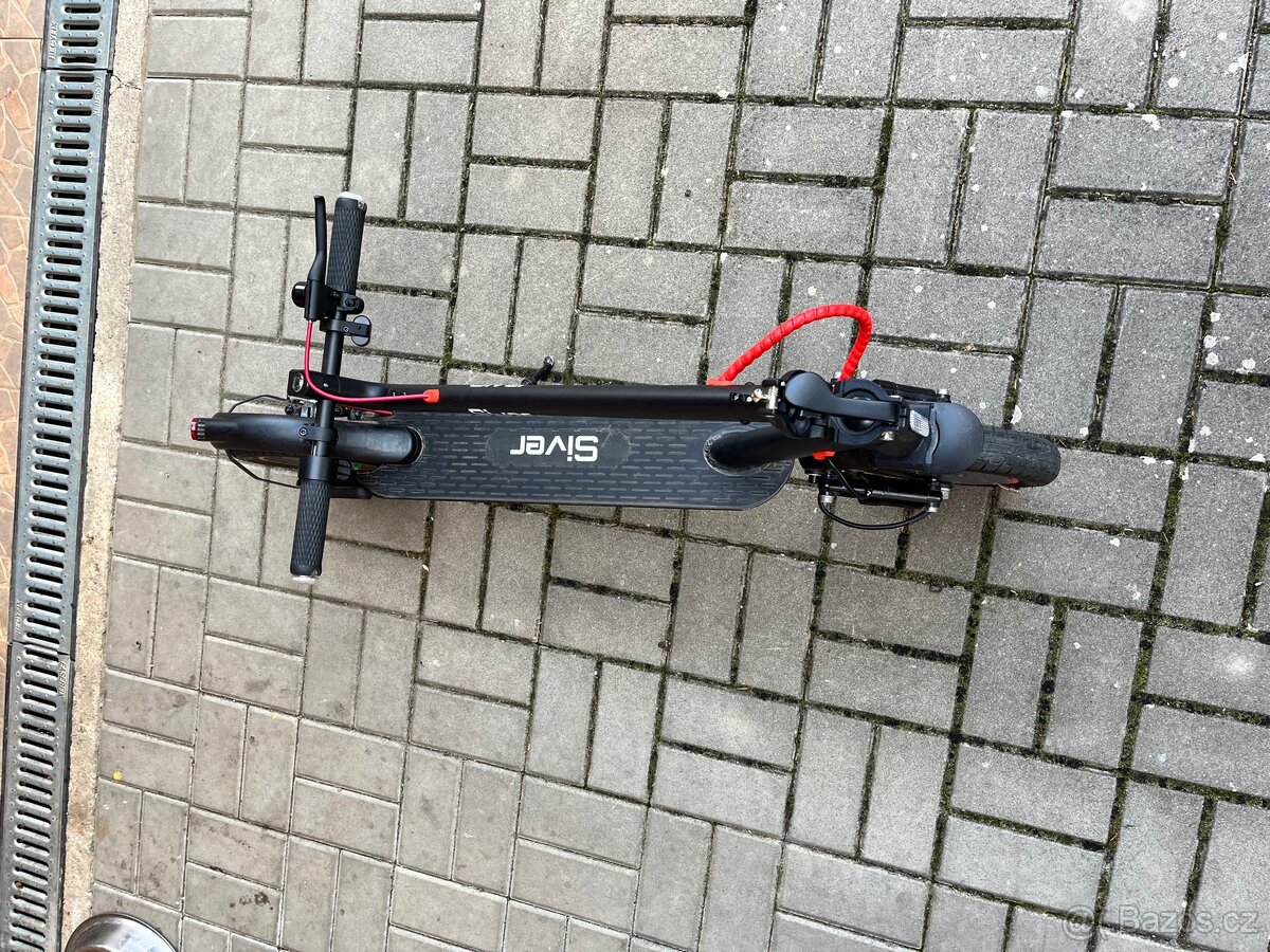 Prodám elektrickou koloběžku Siver. - 9