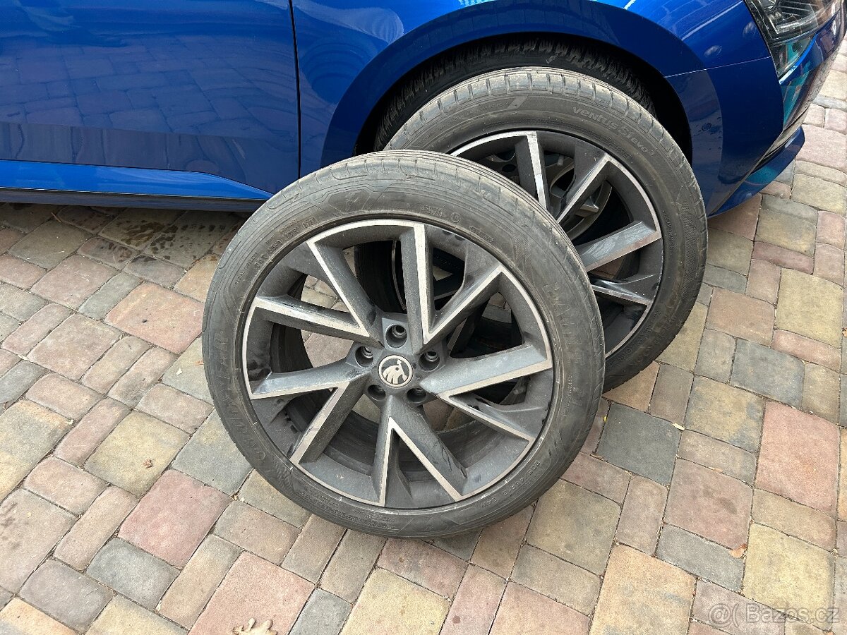 SUPERB SPORTLINE/2.0TDI/110kw/2022/MATRIX LED/FACE /Tažné - - 9