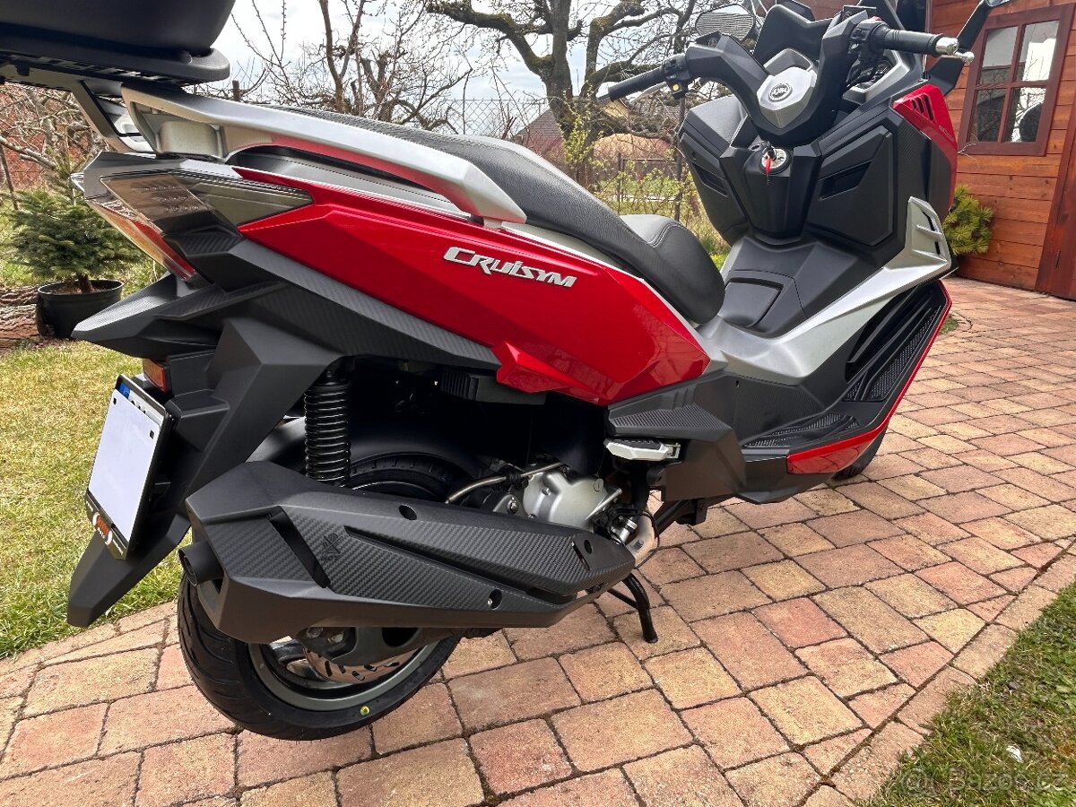 SYM Cruisym 300i - 9
