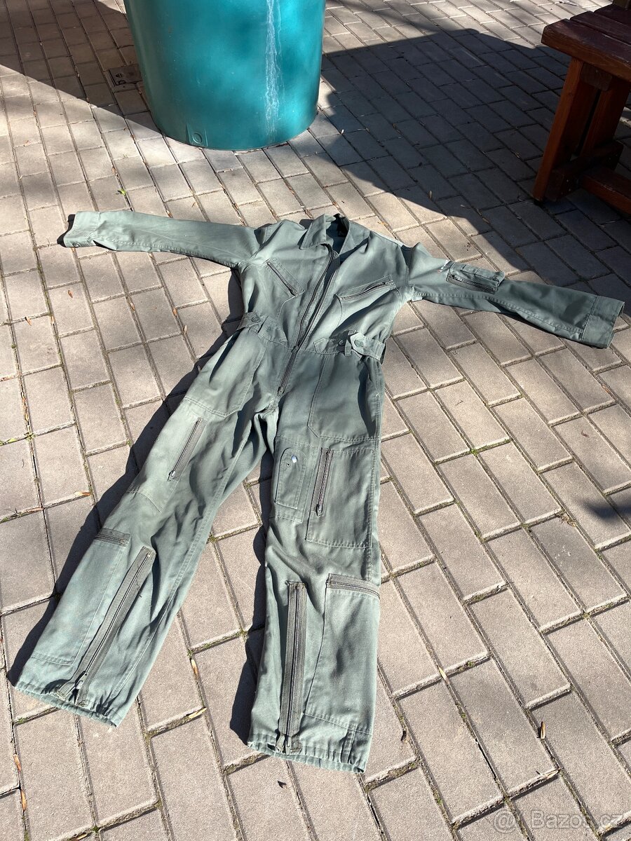 Vojenská letecká kombinéza - 9