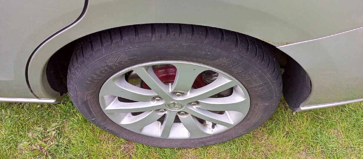 Mazda 5, diesel, velké 7-místné MPV nekuřácké 2009 Nová STK - 9
