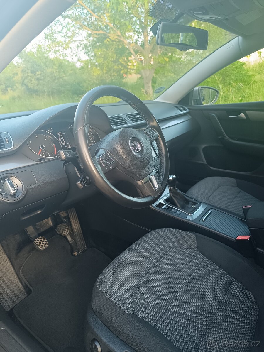 Volkswagen Passat B7 - 9