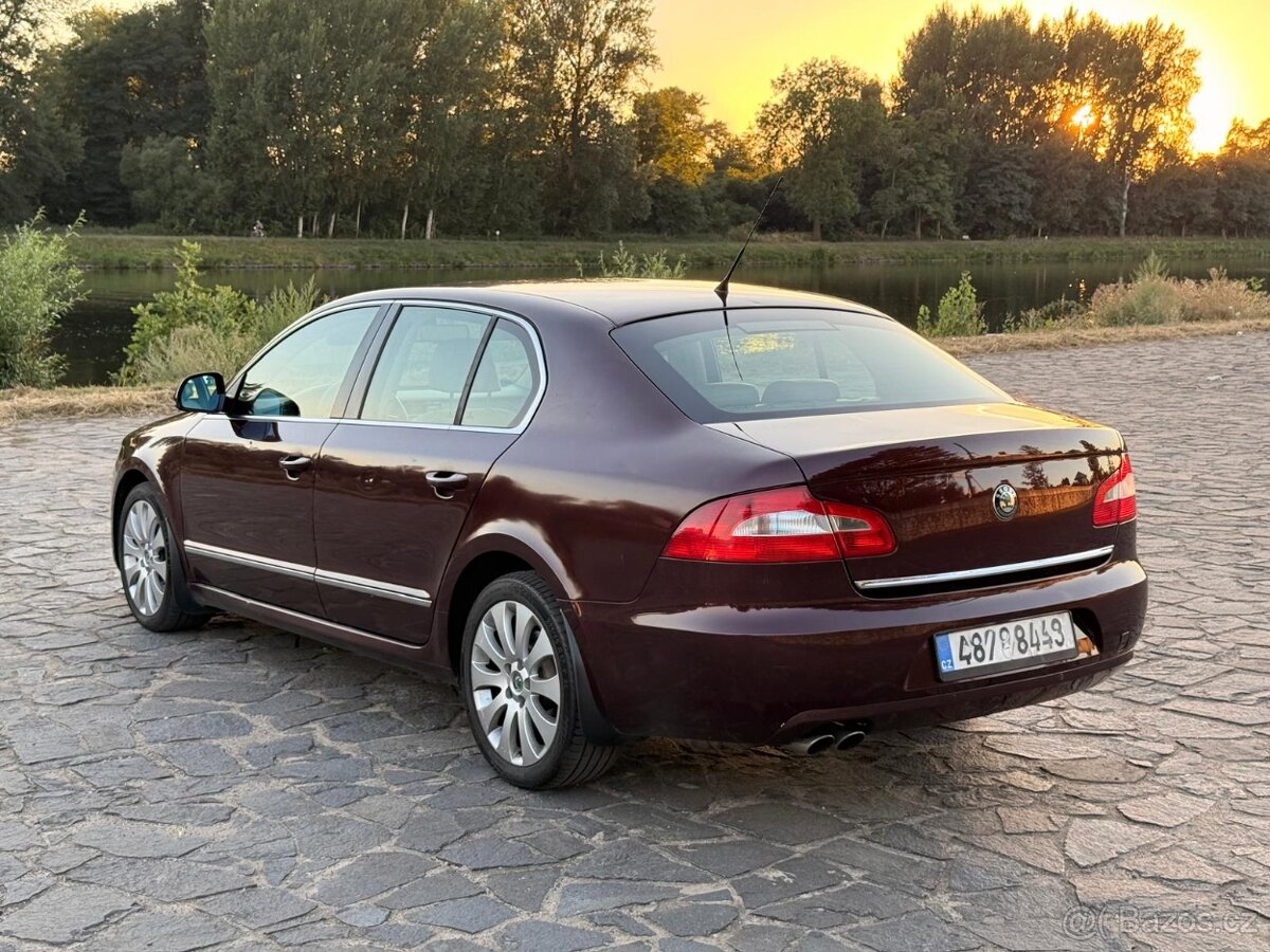 Škoda Superb - 9