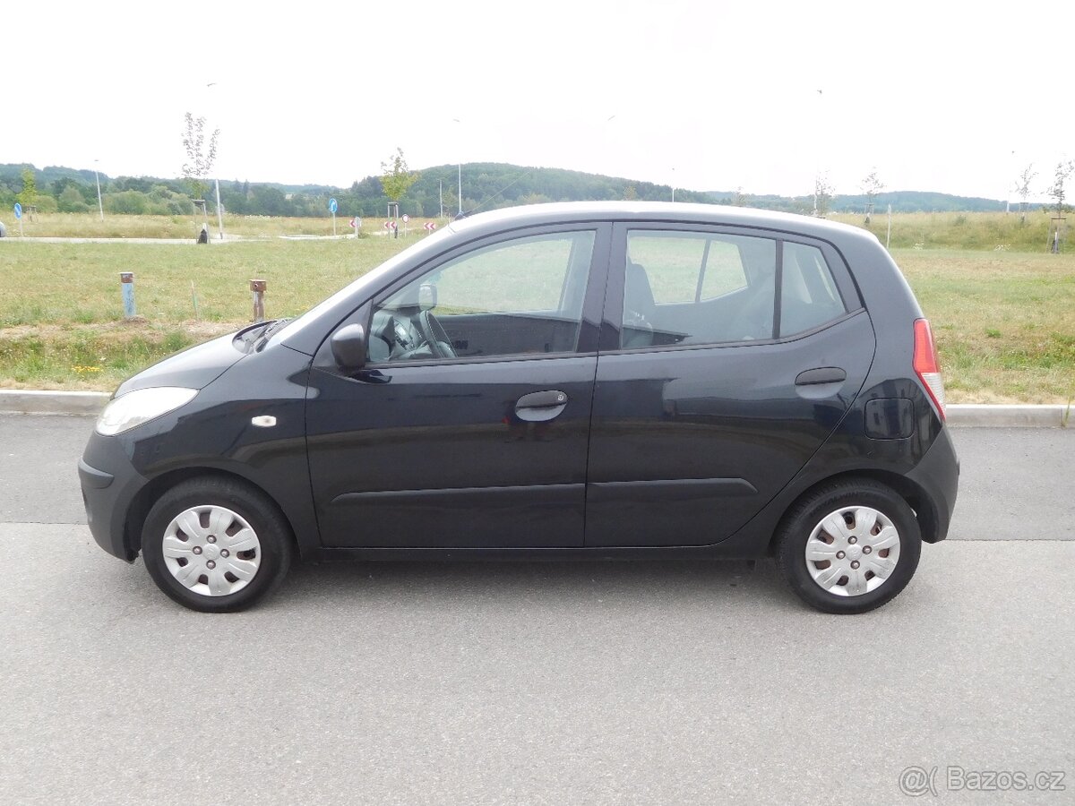Hyundai i10 1.1i Style, 49 kW, Serviska - 9