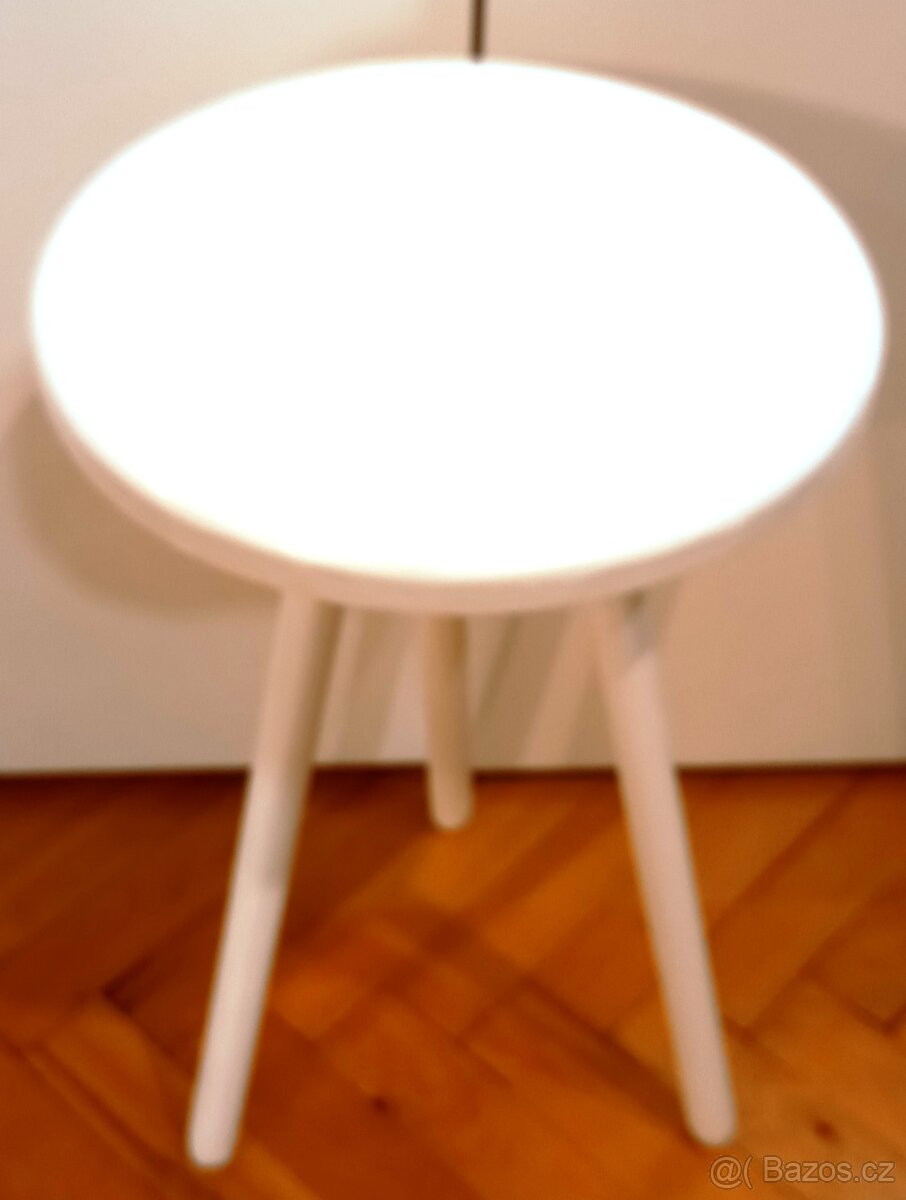 Květinový stolek na trojnožce bílý.. - 9
