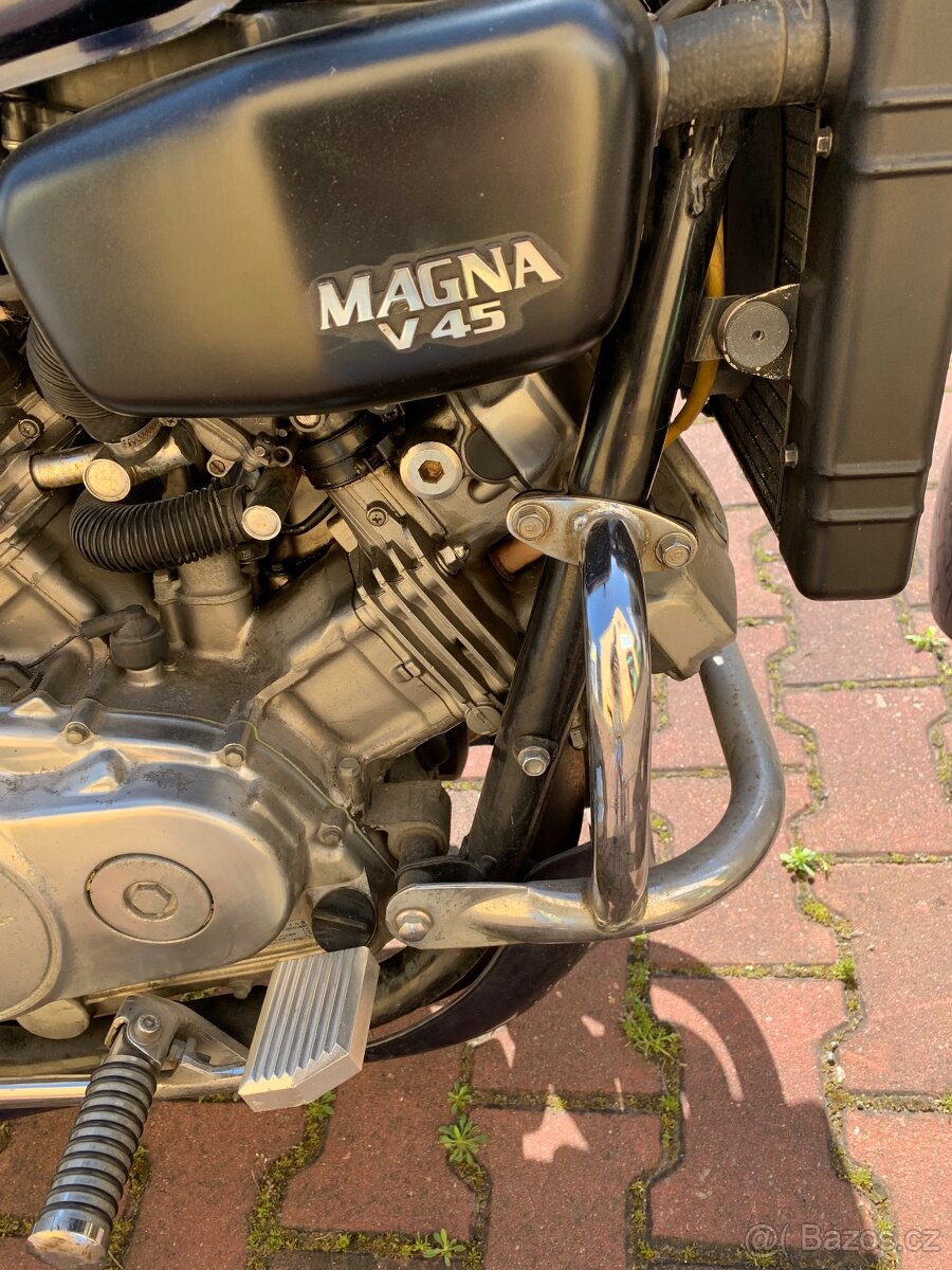 Honda Magna - 9