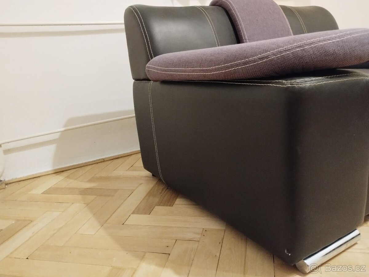 Prodám 3dílnou sedací soupravu - 9