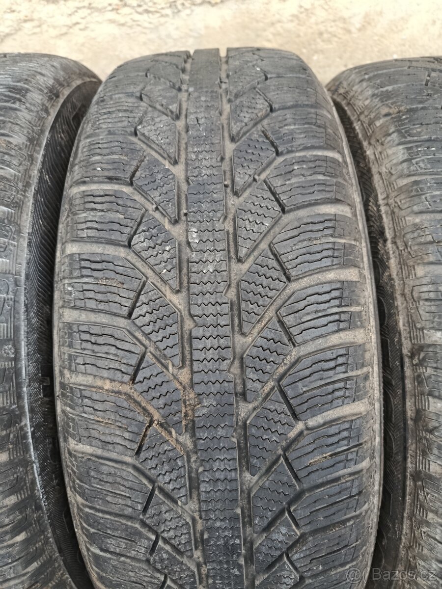 Zimní 205/60/16 Ford - 9