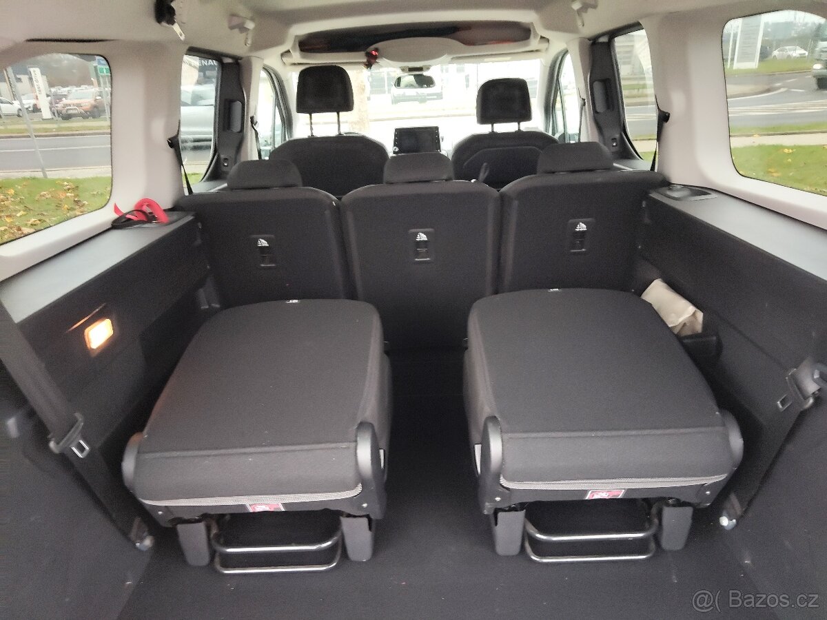 Opel Combo 1,5 nafta 96kW, 66000km, rv.2019, 7míst - 9