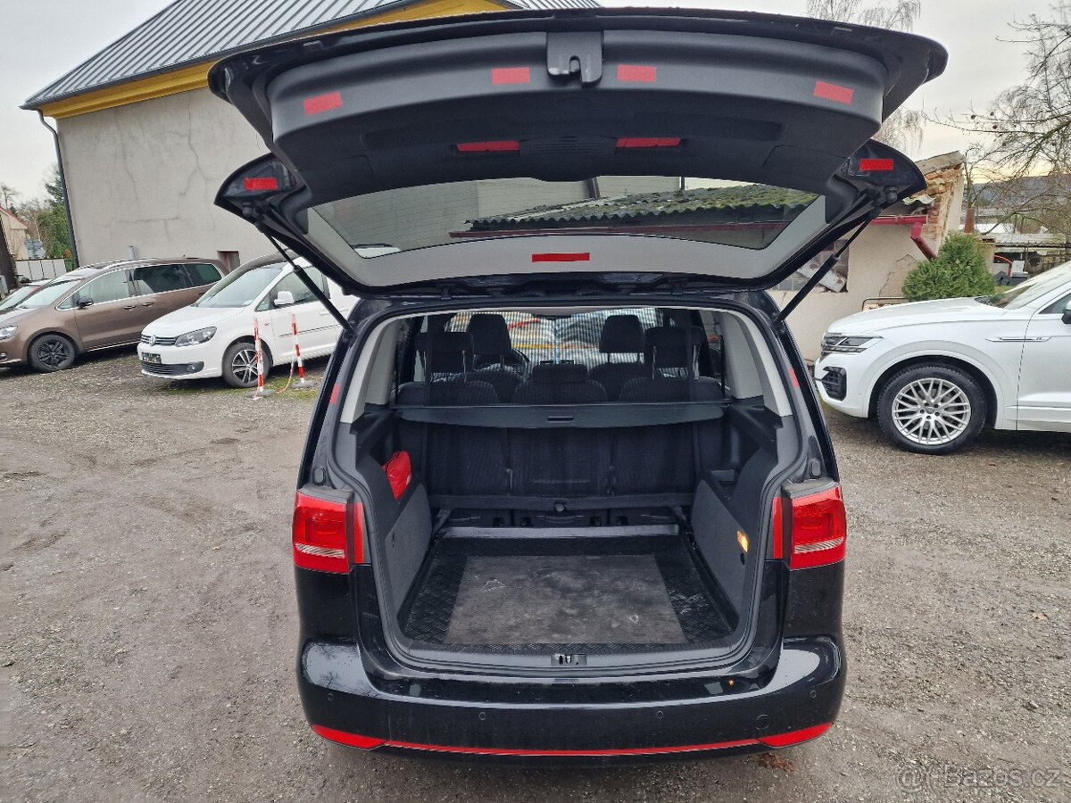 Volkswagen TOURAN 2,0TDI 103KW DSG STYLE - 9