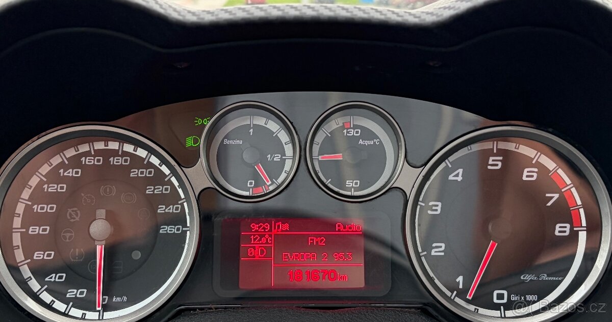 Alfa Romeo MiTo Sport 1.4 Turbo 99 kW manuál,17”alu,pěkná. - 9