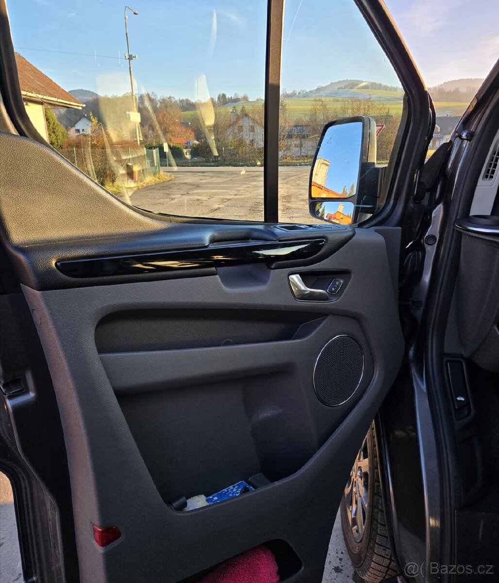 Ford Tourneo Custom Titanium X 2,0 136 kW - 9