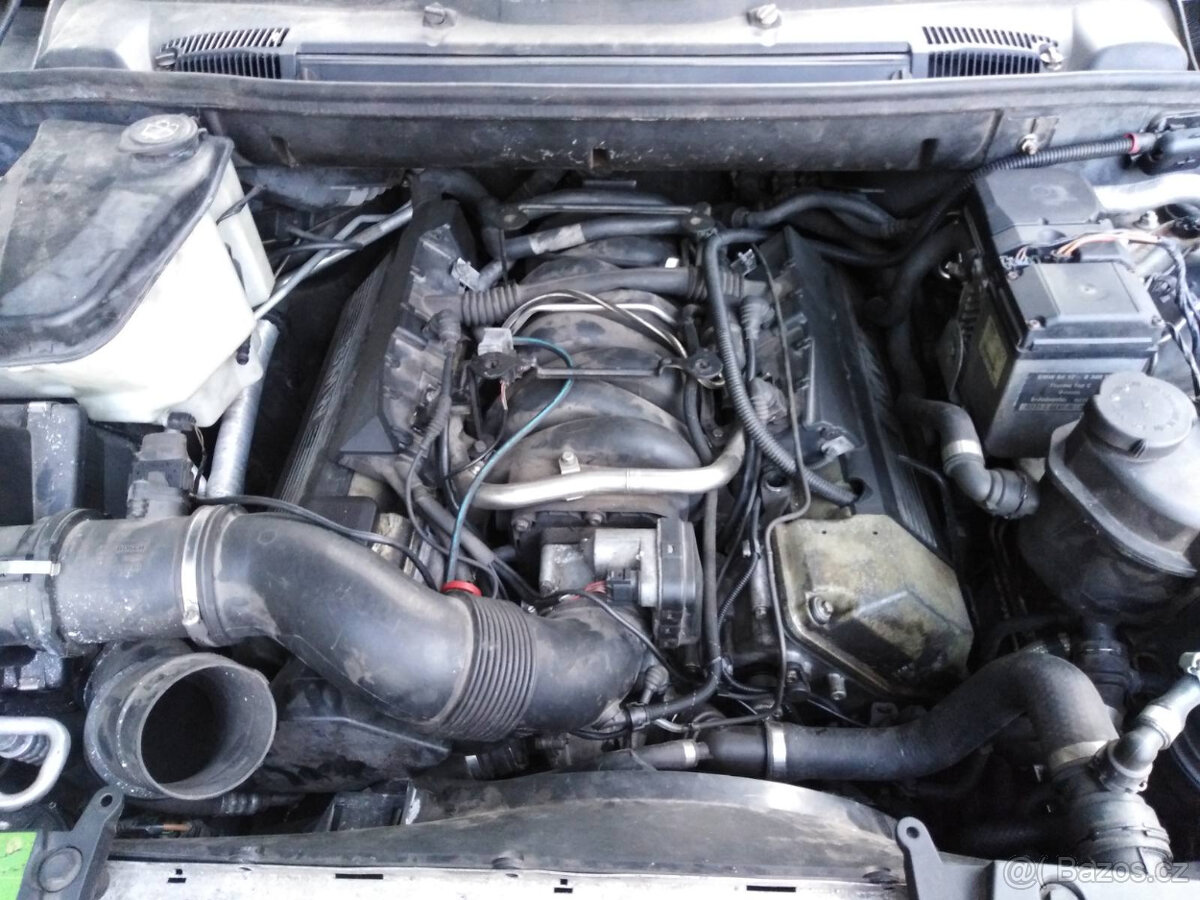 BMW E53 X5 na náhradní díly 3.0D a 4.4i šíbr, navi 16:9 - 9