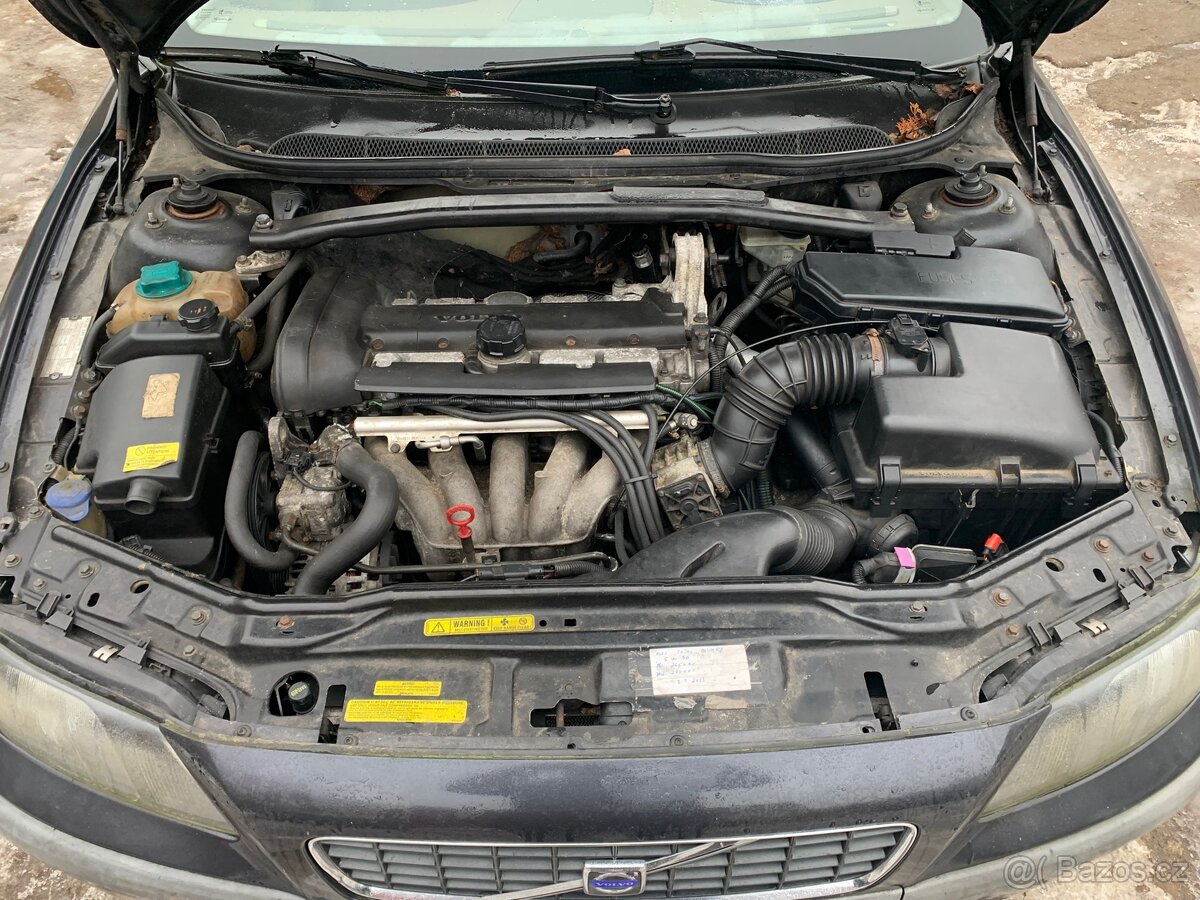 Volvo S60 2.4i 125kW na ND - 9