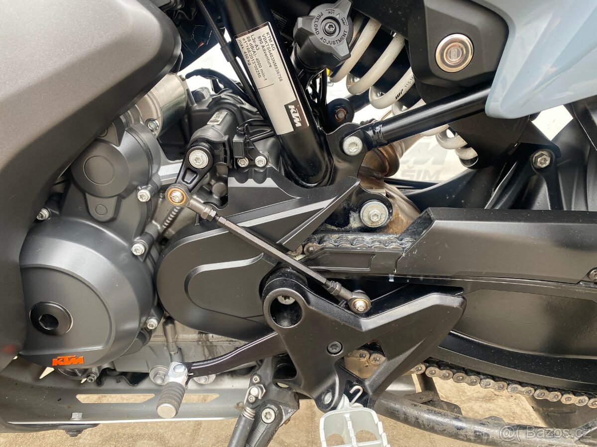 KTM 890 Adventure - 9