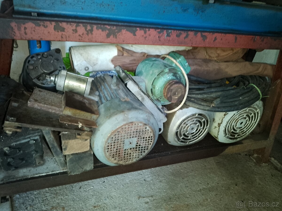 Nádrž ,elektromotory3faz.,hoblovka - 9