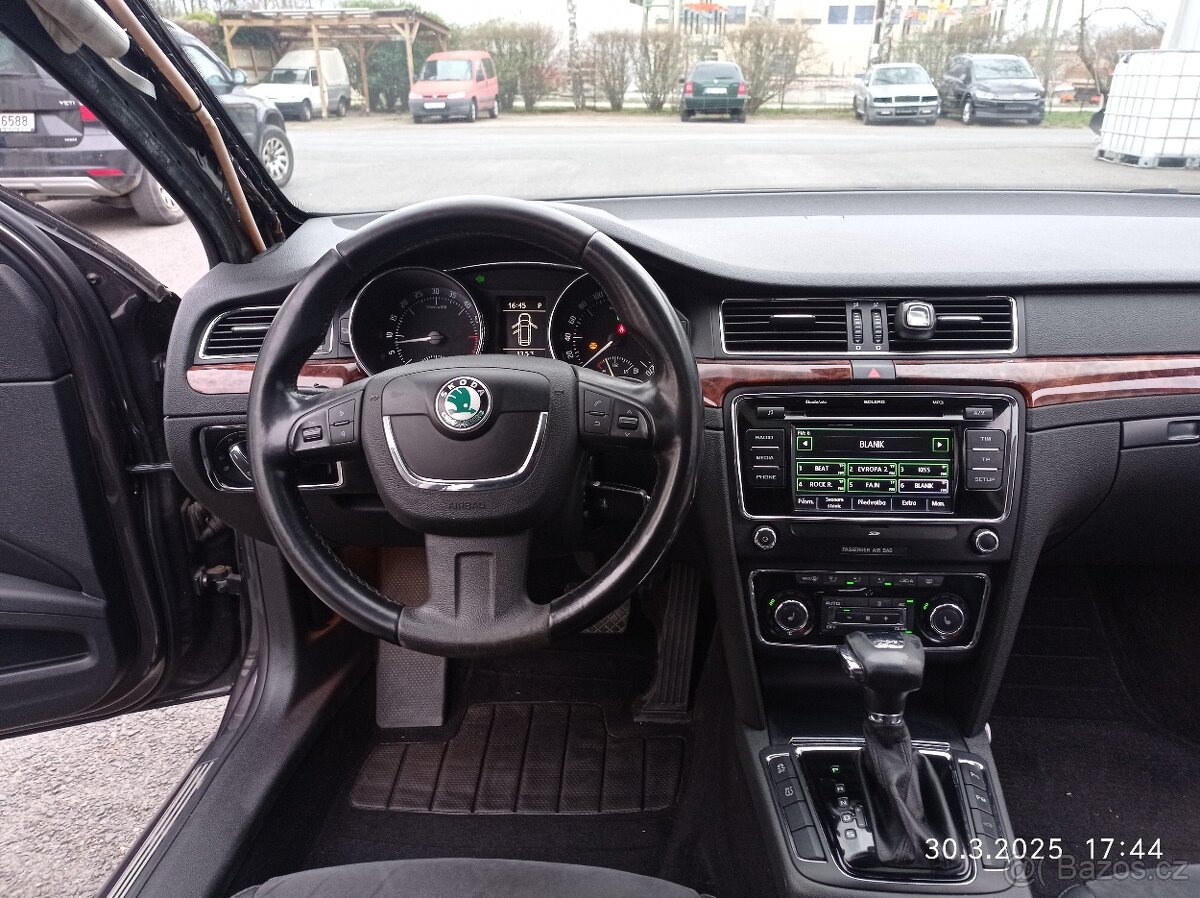 Škoda Superb 2 combi 2.0TDi,125kW,DSG,Xenony,Webasto, Alcan - 9