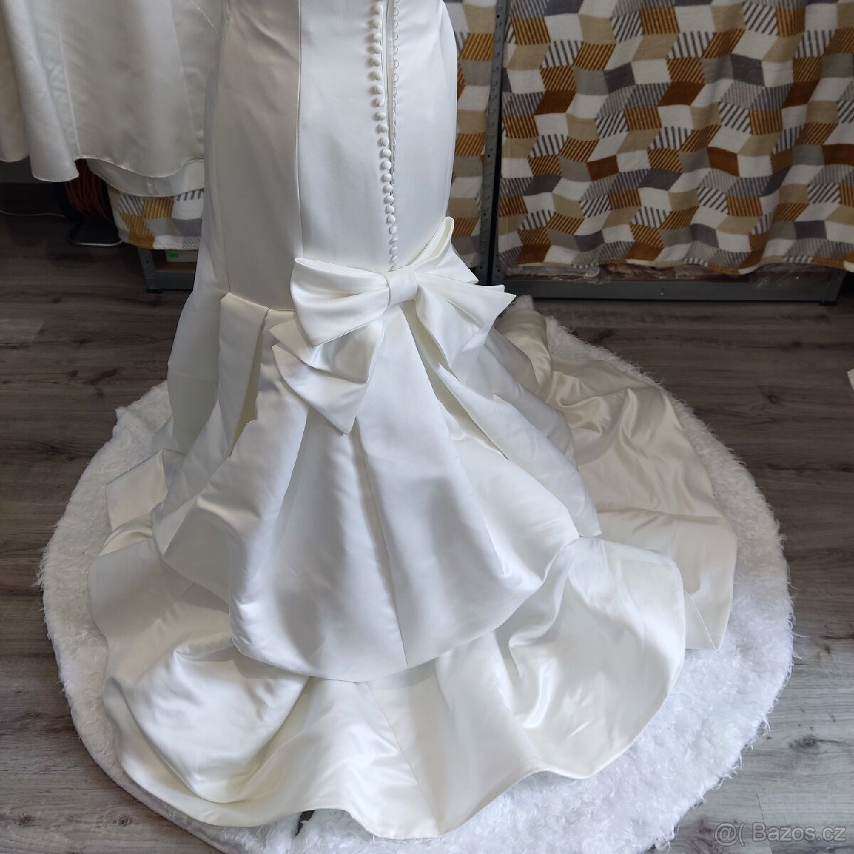 Značkové svatební šaty vel.40/42 - 9