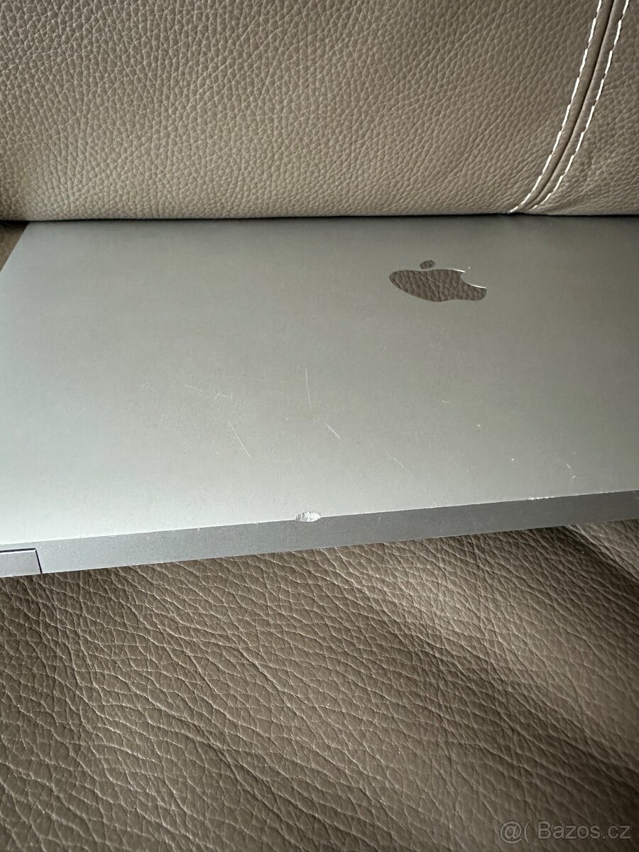 MacBook Air 13” 2020 Intel i3 256Gb - 9