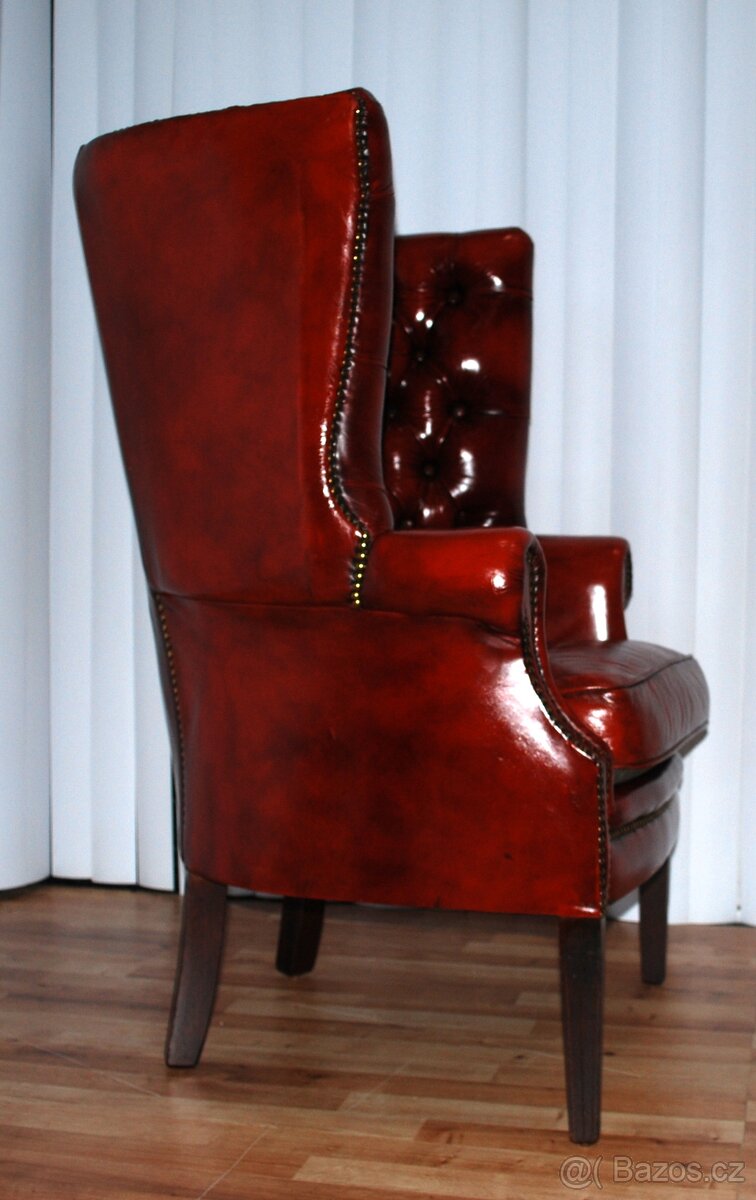 CHESTERFIELD BARREL BACK CHAIR - 9