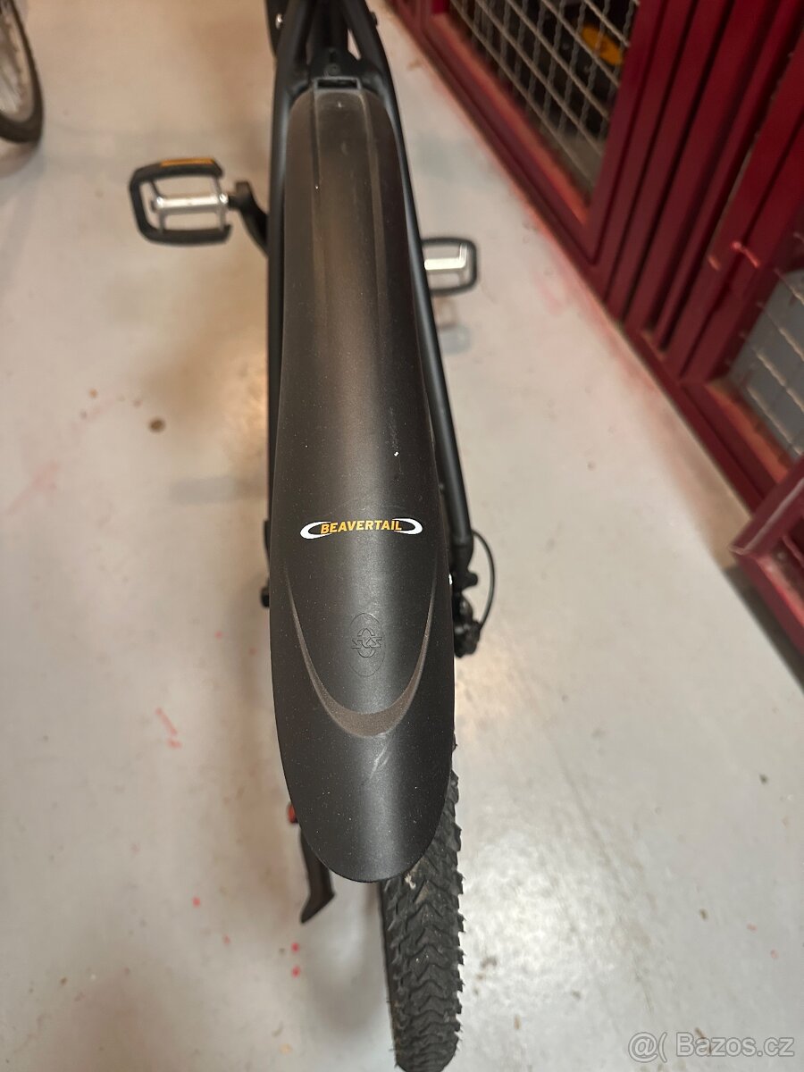 Prodám elektrokolo dámské Apache - 9