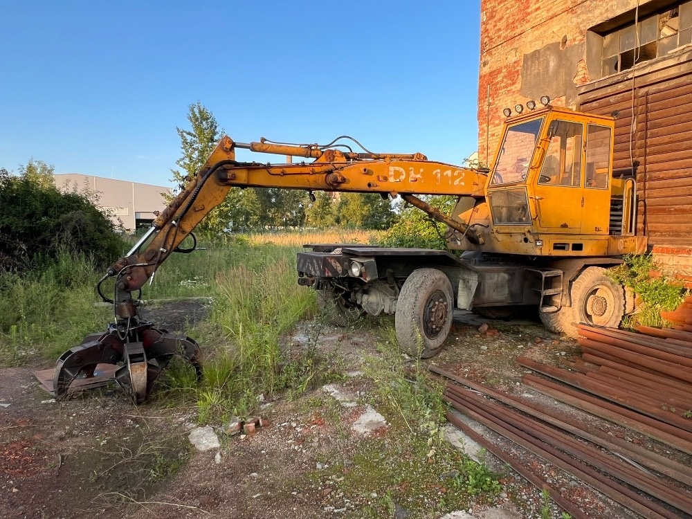 Kolový bagr DH 112 + drapák - 9