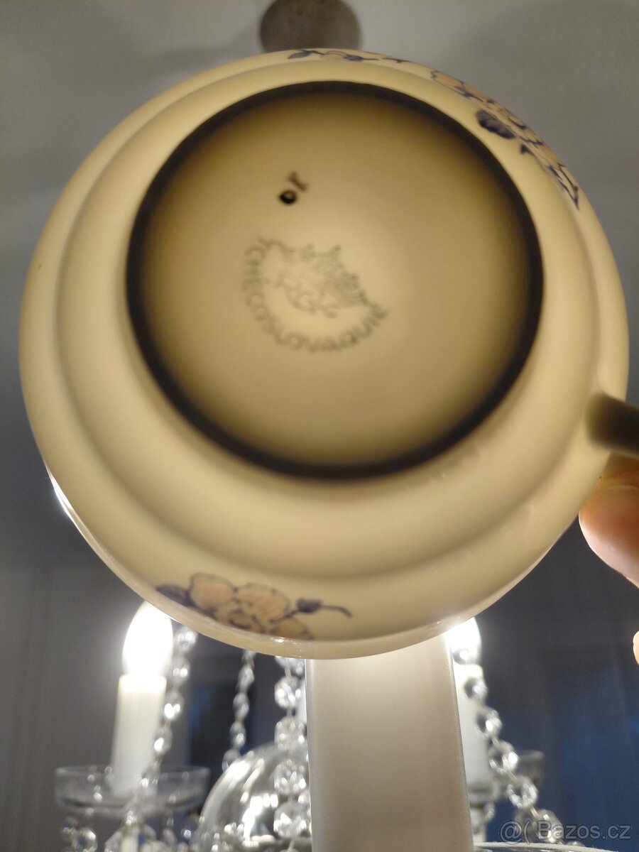 Loučky-porcelánová konvice a dva šálky - 9