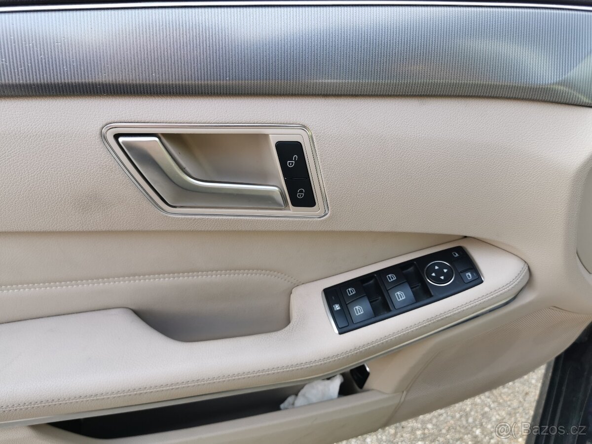 Mercedes E200 CDI - FACELIFT 2014, SERVIS, MANUAL 6kv. - 9