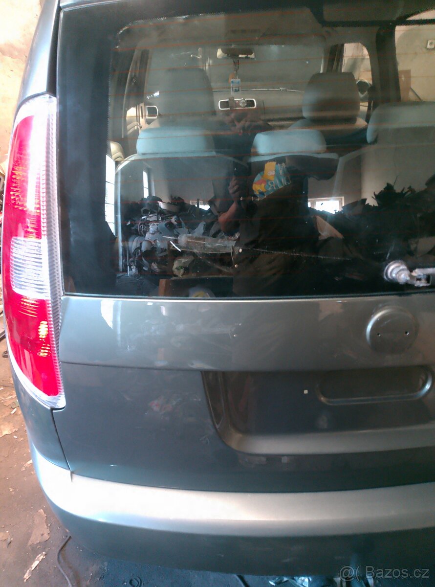 5 dveře škoda Roomster - 9