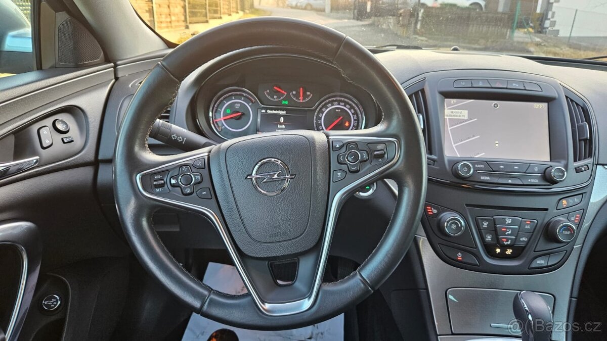OPEL INSIGNIA sport TOURER 2.0 CDTI 143KW 200 HP rok 2014 - 9