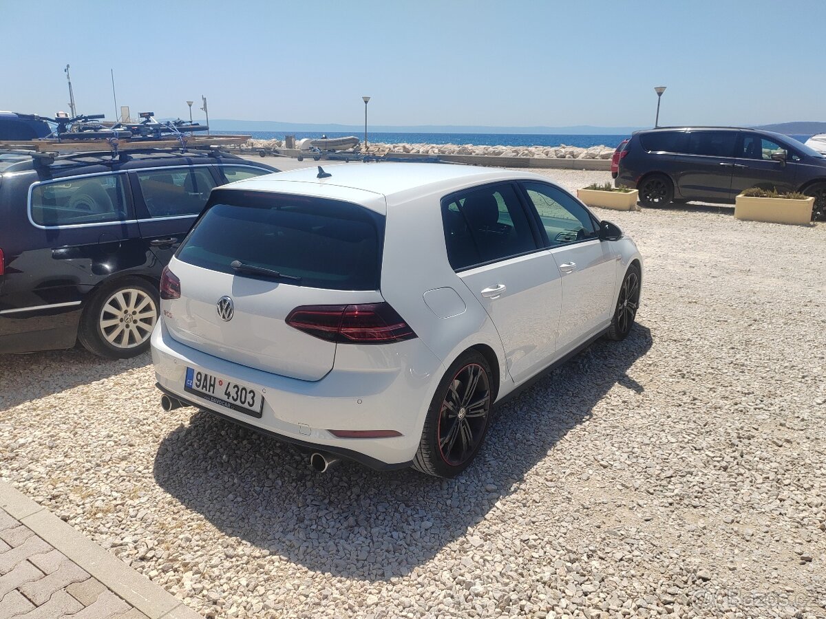 VW Golf VII Gti Performance - 9
