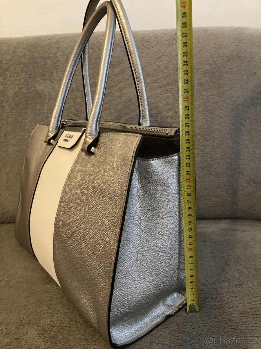 Nová kabelka GUESS - 9