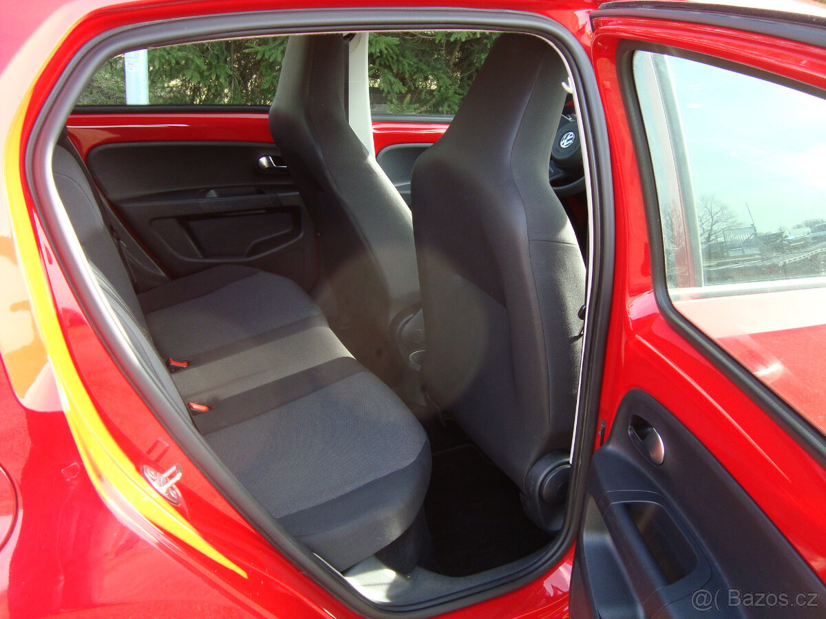 Volkswagen UP 1.0 MPi - 9