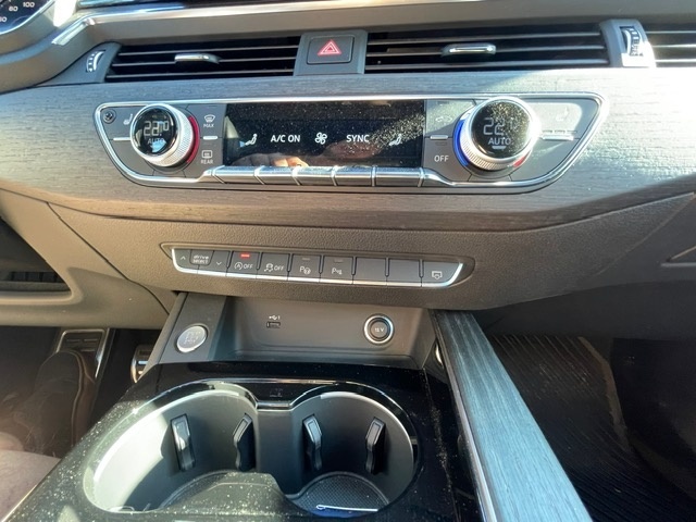 Audi A4 Avant 40 TDI quattro S-Line 150 kW - DPH - 9