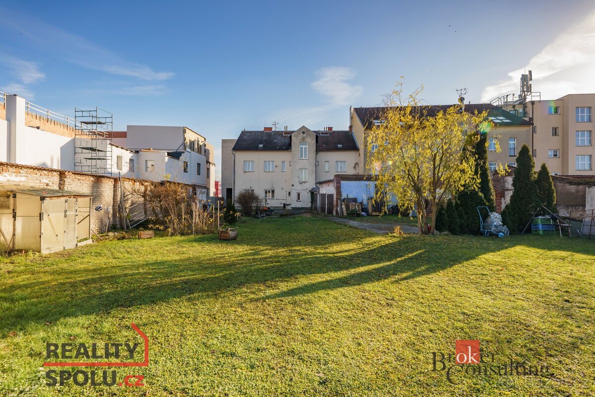 Prodej, komerční/činžovní dům, 536 m2, Pražská třída 7/64, K - 9