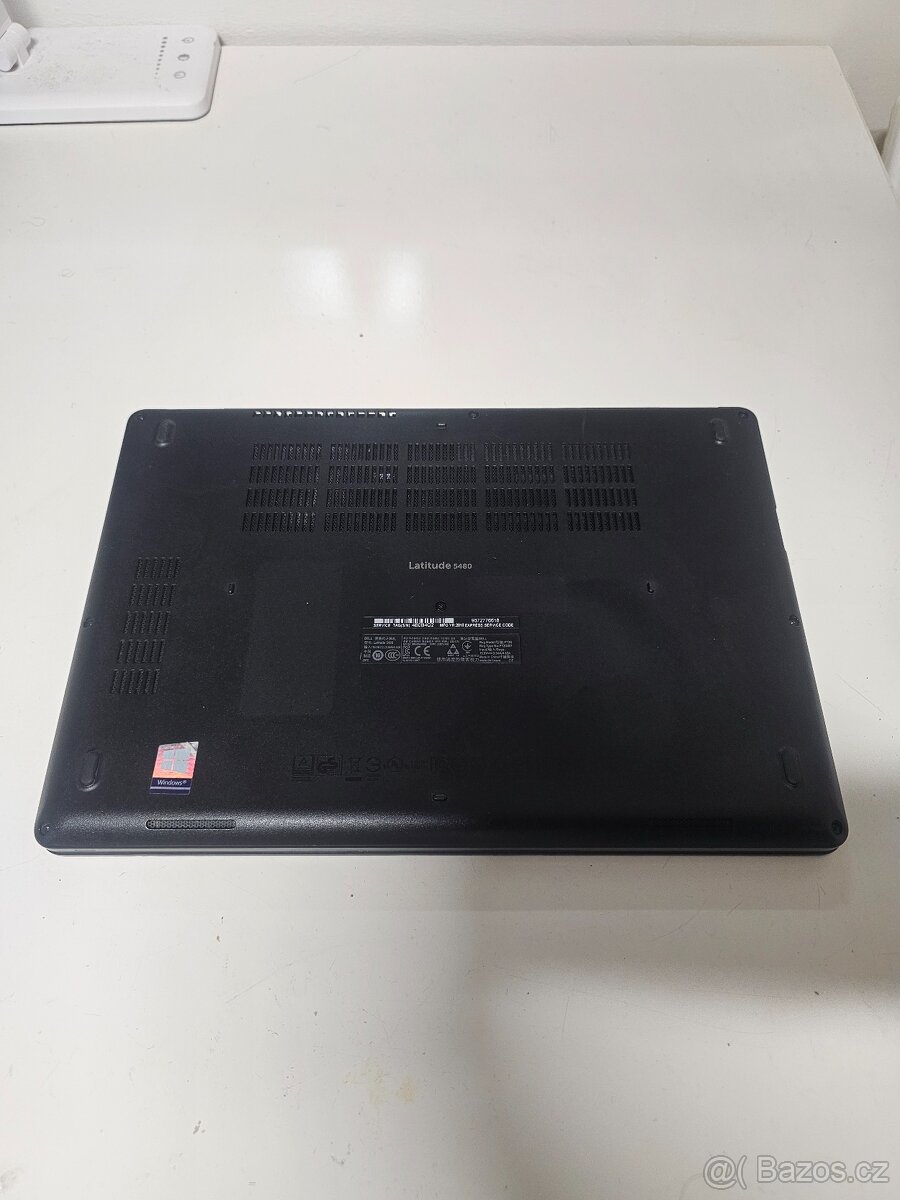Notebook Dell Latitude 5480. 2 GB Grafika - 9