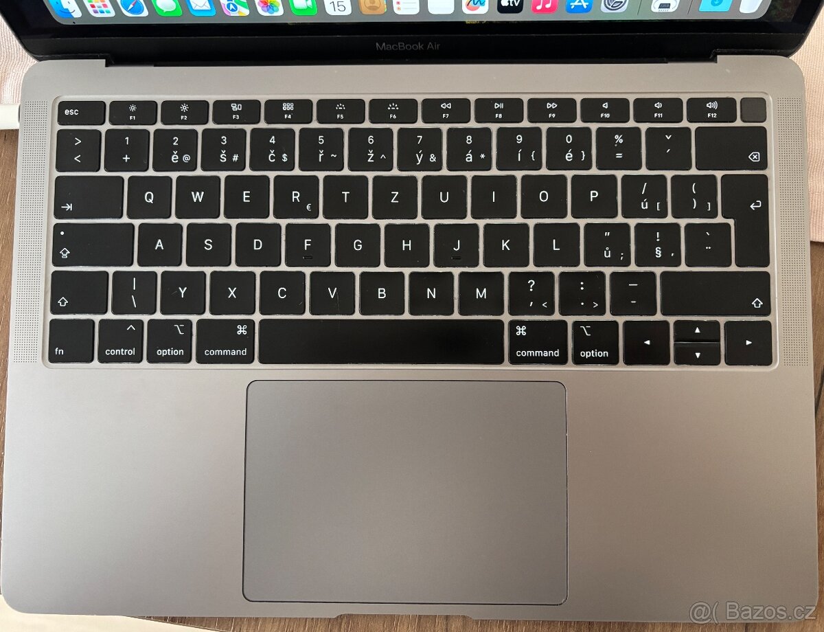 Apple MacBook Air 13 2018 - 9