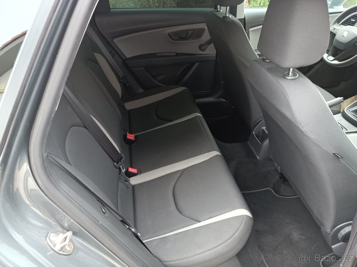 SEAT LEON KOMBI 4x4 - na predaj - 9