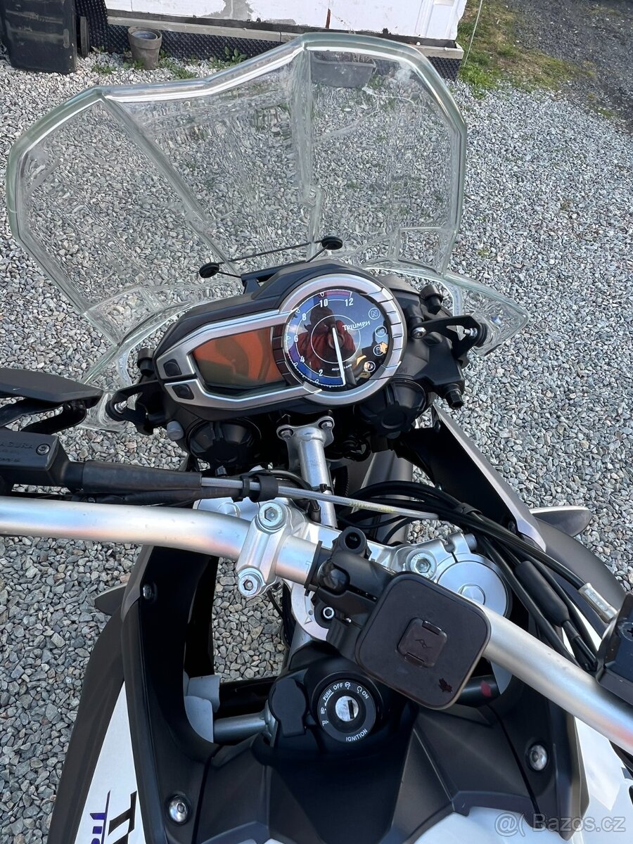 TRIUMPH Tiger 800XC - 9