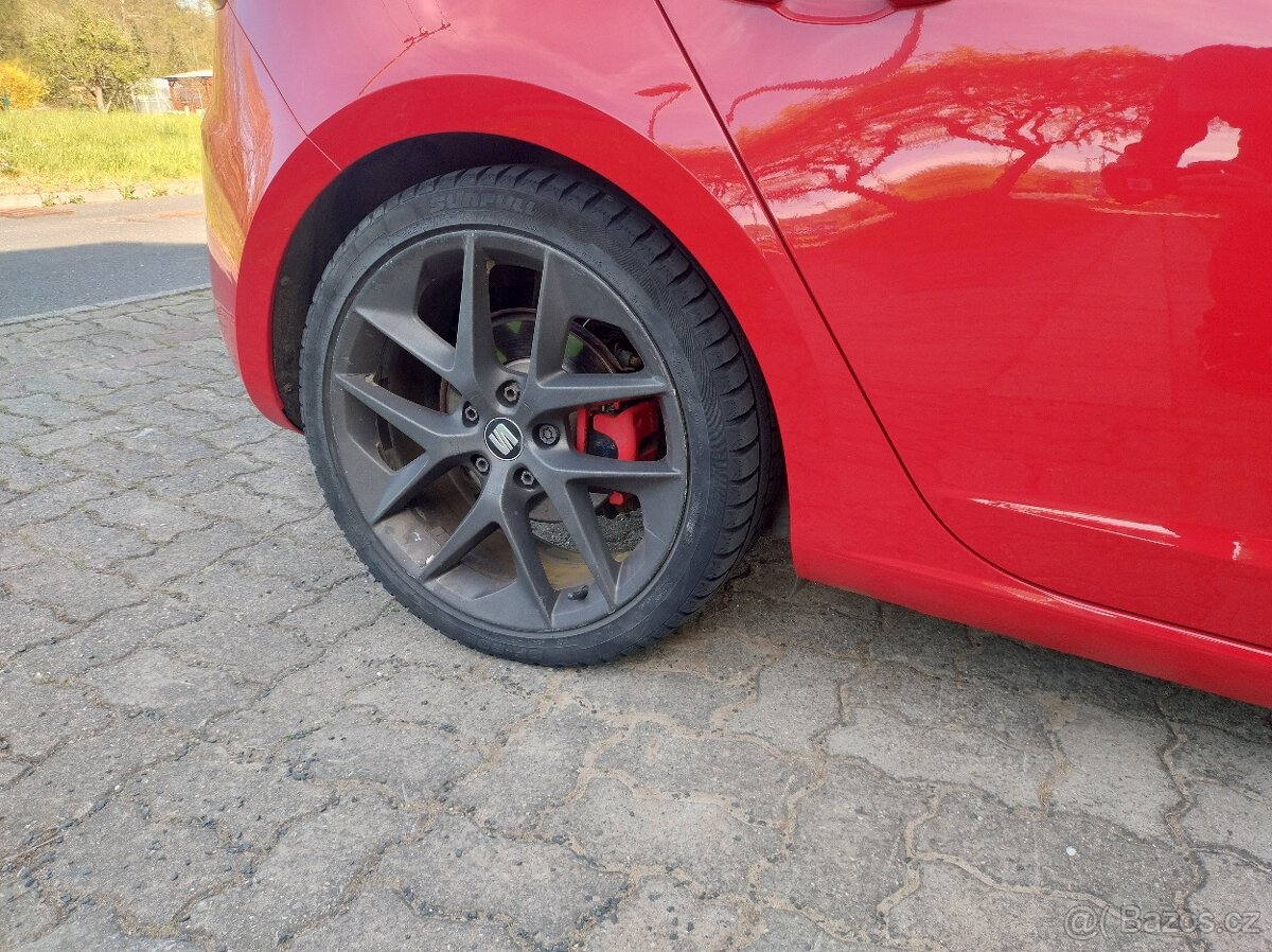 SEAT Leon FR 1.8 TSi - 9