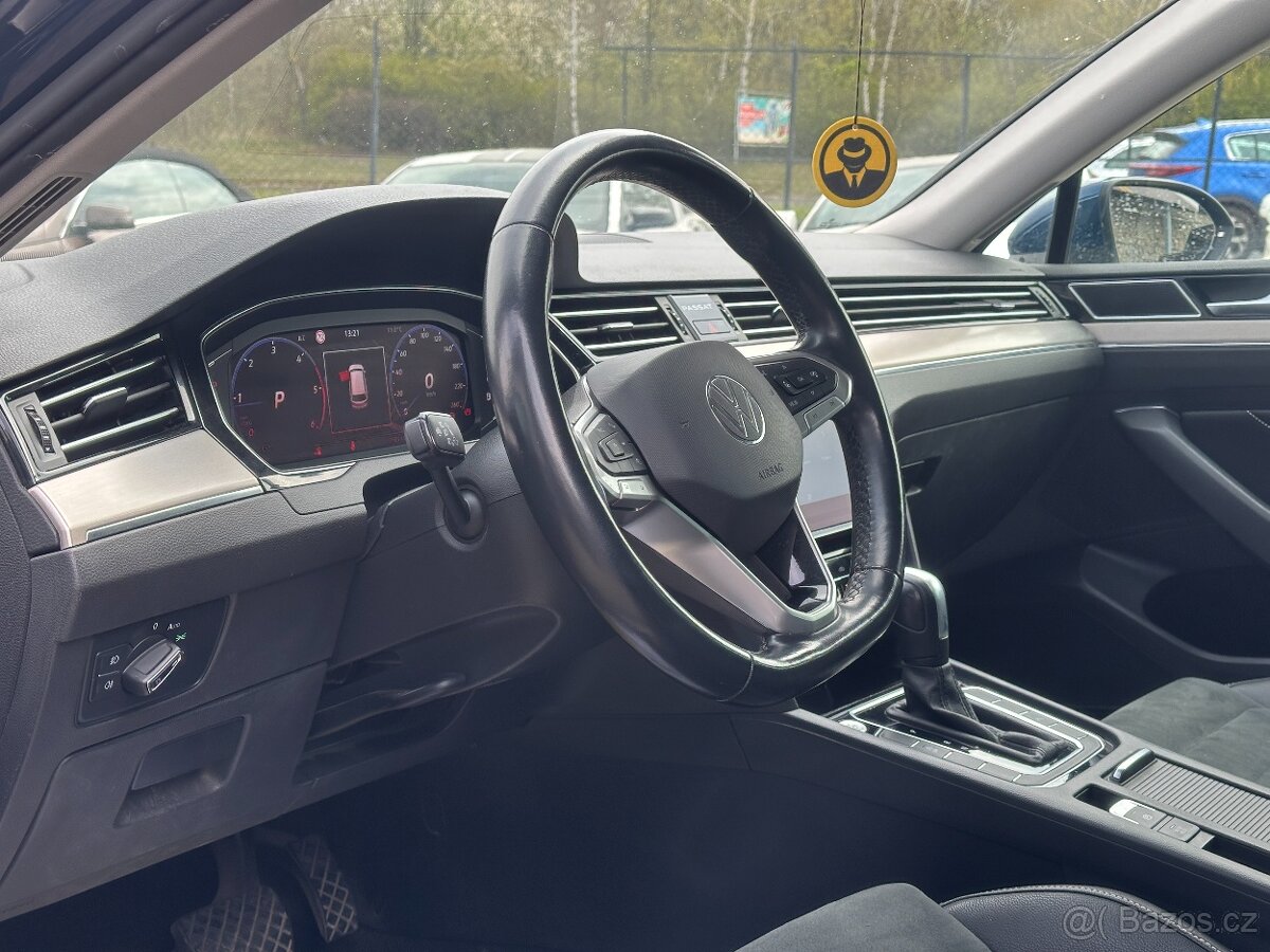 Volkswagen Passat 2021 - 9