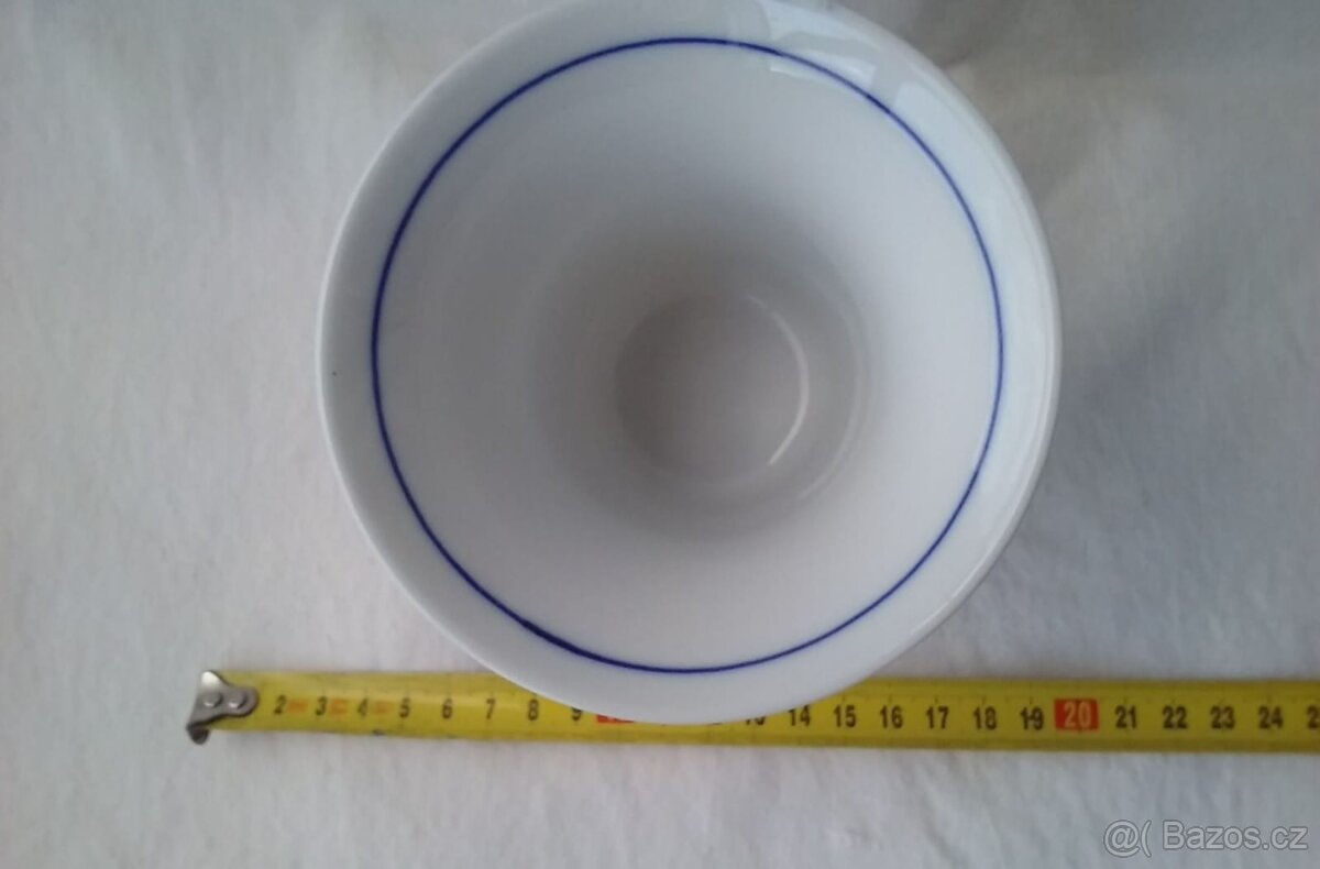 Cibulák Váza 25 / 20 / 12 / 7cm 1.Tř - 9